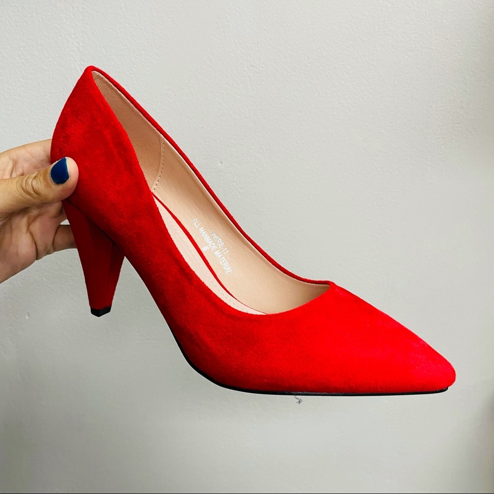 Red suede pump